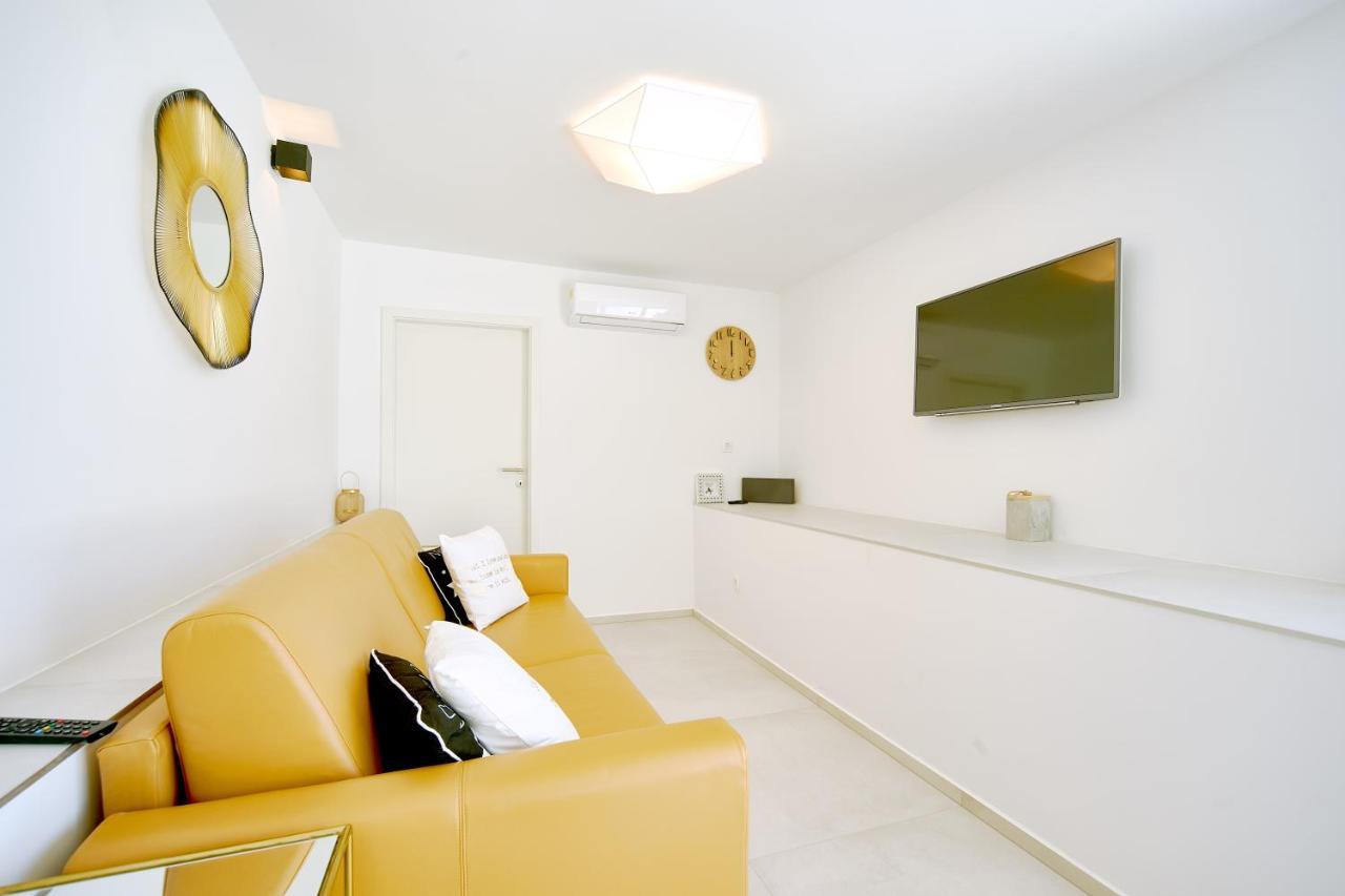 Gallery Luxury Suites & Rooms Spalato Esterno foto